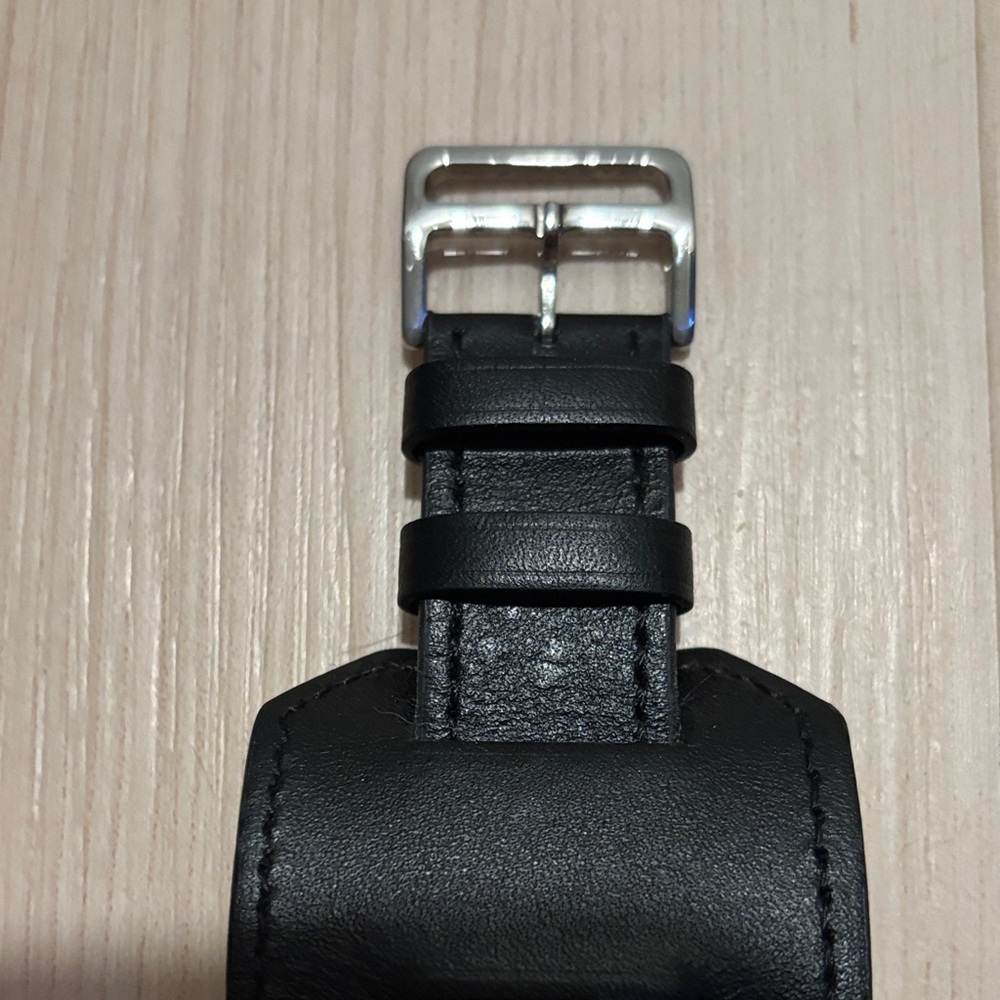 Black Leather Smartwatch Band - Picture 3 of 9